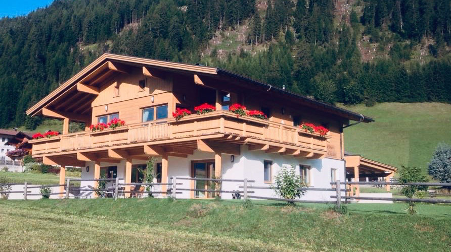 Grossglockner Goldried Chalets